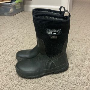 Bogs waterproof boots size 2